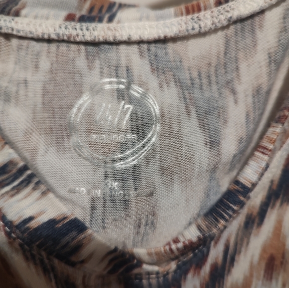 Tank Top - Picture 2 of 2